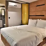 Dosso Dossi Laleli イスタンブール